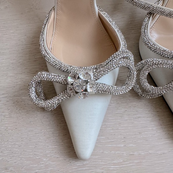 MACH & MACH Double Crystal Bow High Heel - Picture 8 of 14